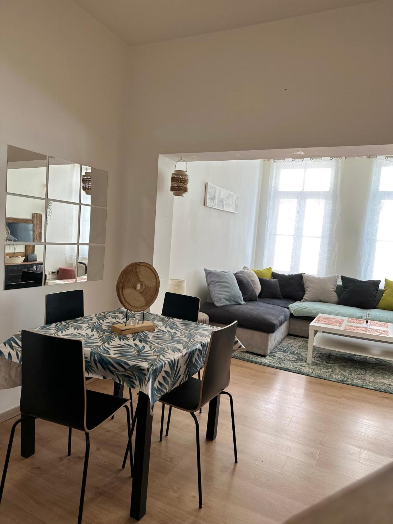 Sans Souci 2 Apartment *